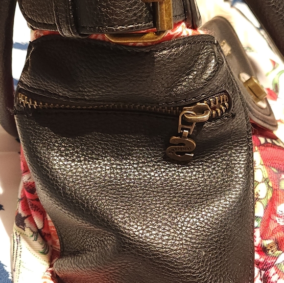 Desingual Handbag. Preloved. - Picture 4 of 9
